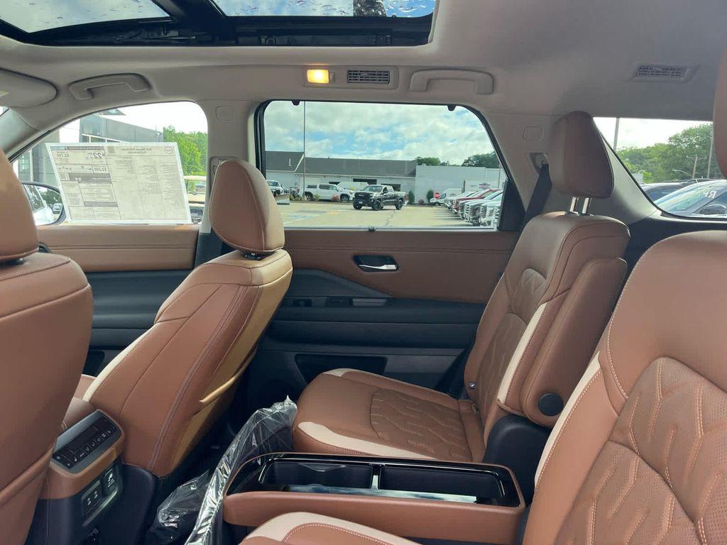 new 2026 Nissan Pathfinder car, priced at $52,538