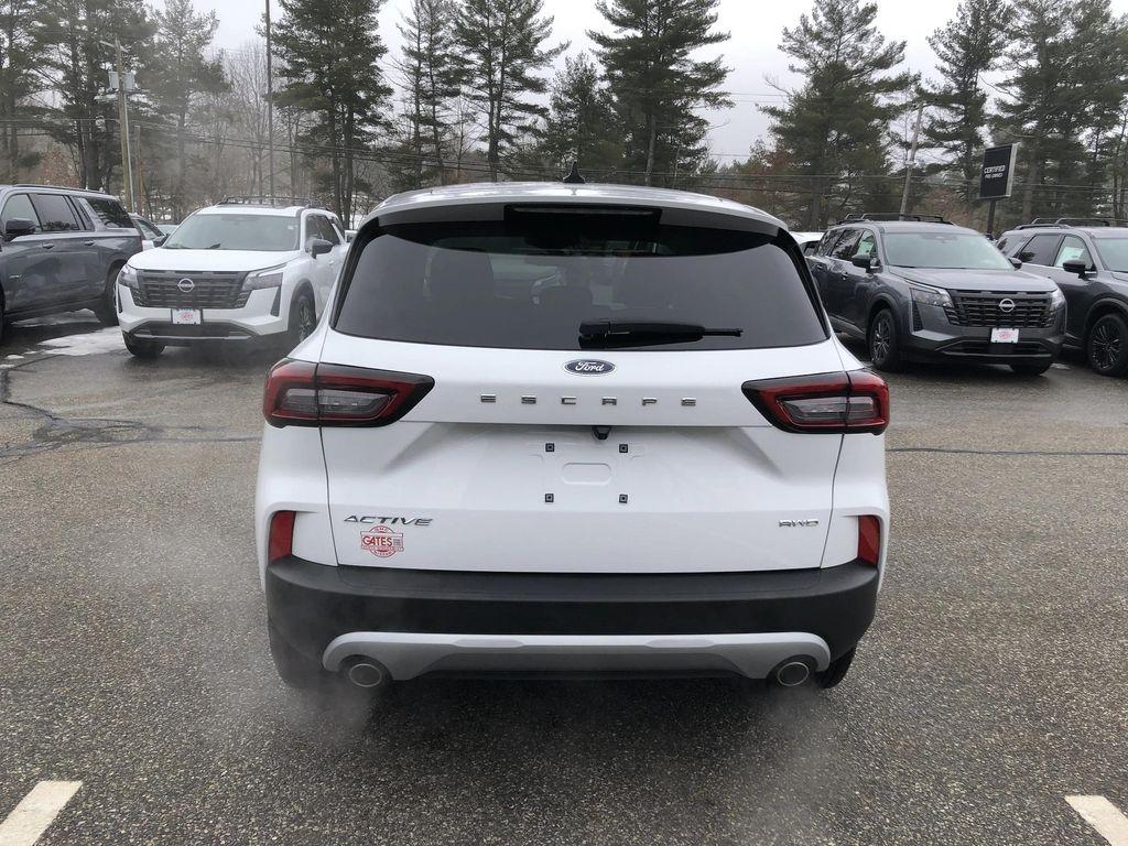 used 2024 Ford Escape car, priced at $25,999