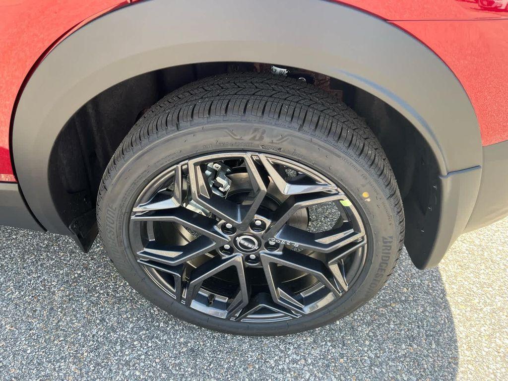 new 2026 Nissan Kicks car, priced at $30,448