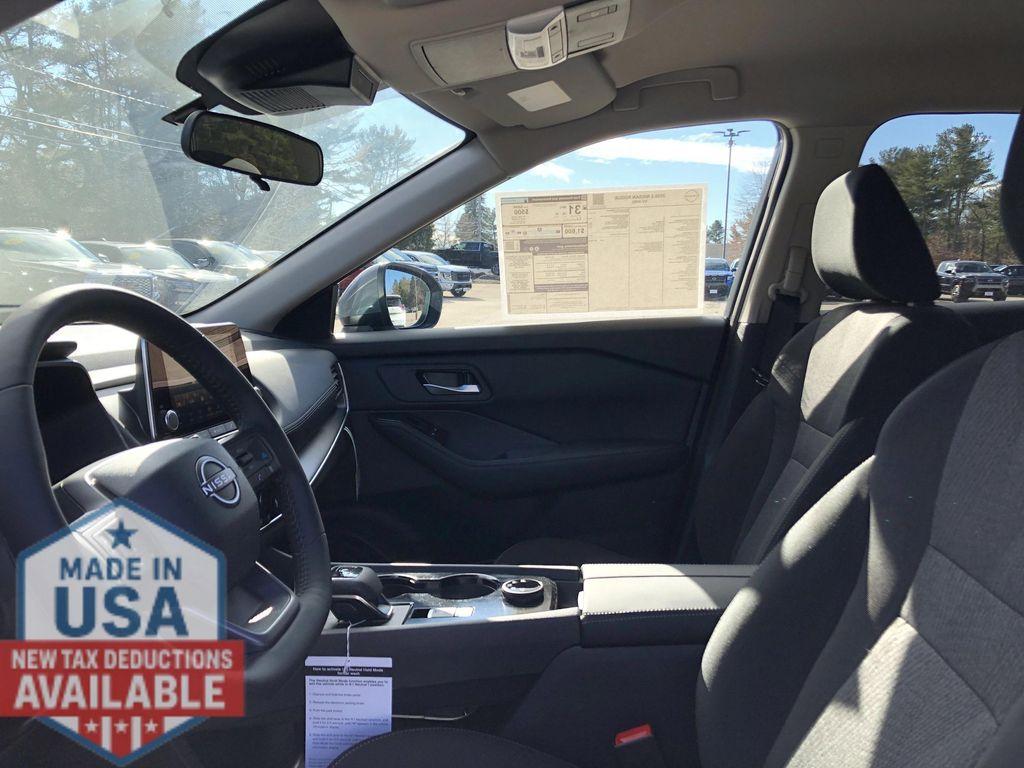 new 2026 Nissan Rogue car, priced at $31,250