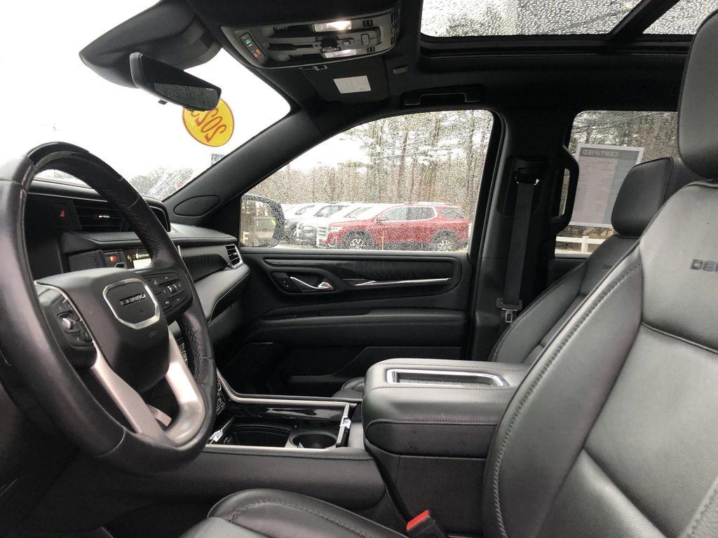 used 2023 GMC Yukon car, priced at $61,999