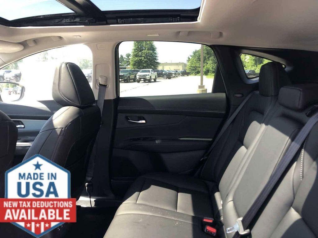 new 2025 Nissan Murano car, priced at $40,358