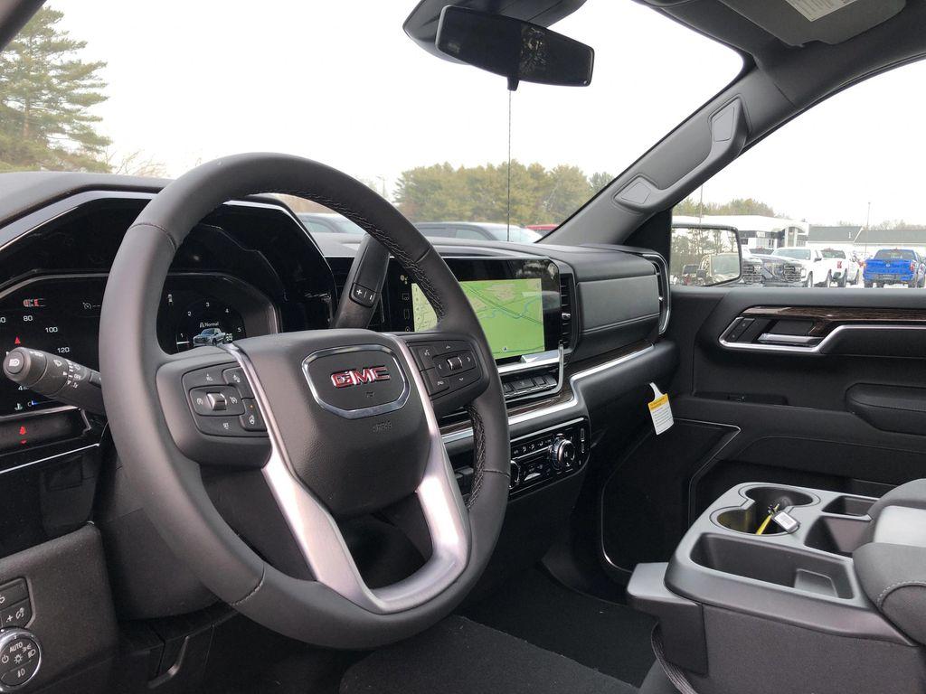 new 2026 GMC Sierra 1500 car, priced at $55,320