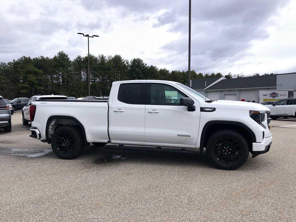 new 2026 GMC Sierra 1500 car, priced at $52,320