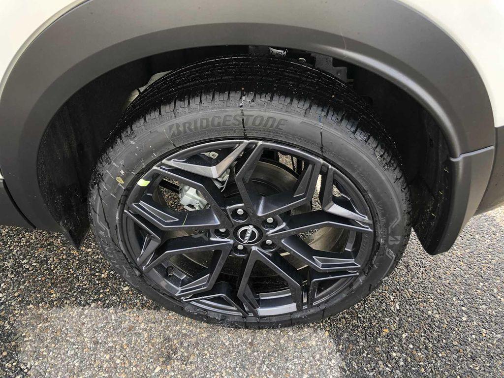 new 2026 Nissan Kicks car, priced at $29,448