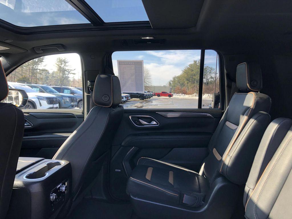 used 2022 GMC Yukon XL car, priced at $51,999