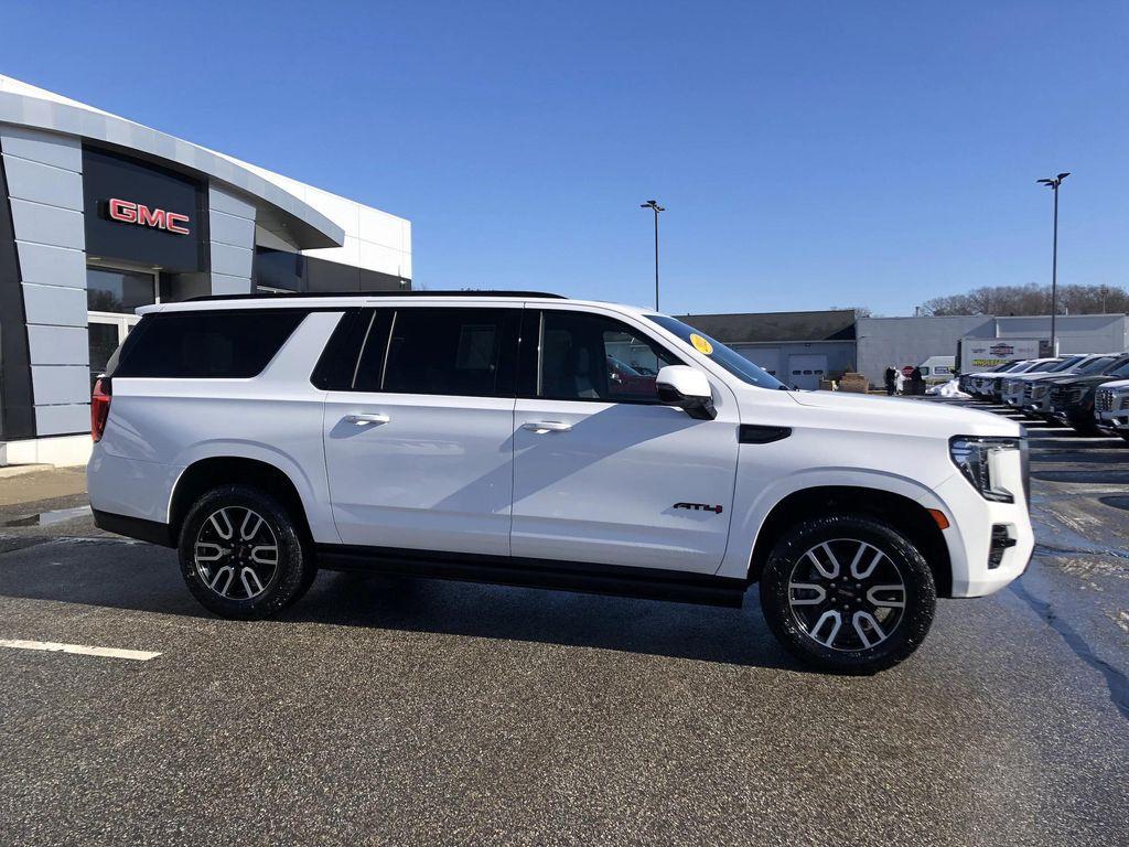 used 2022 GMC Yukon XL car, priced at $51,999