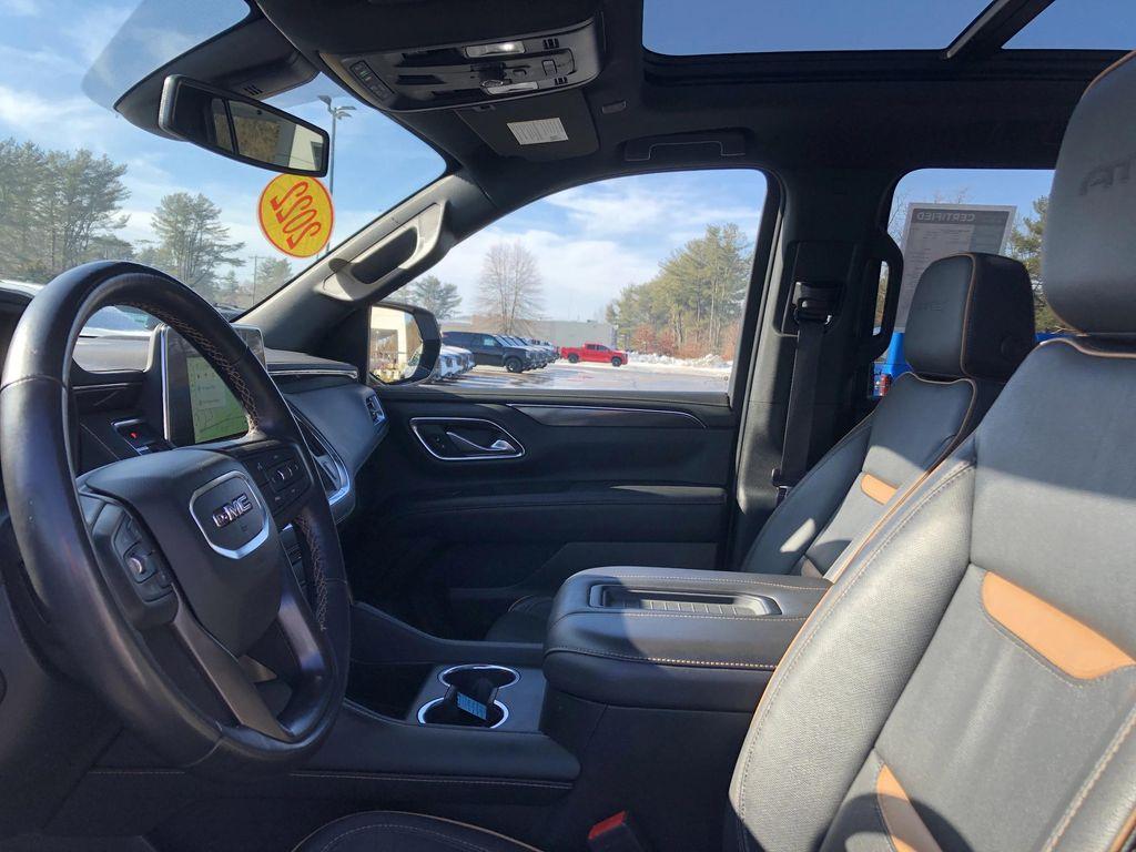 used 2022 GMC Yukon XL car, priced at $51,999