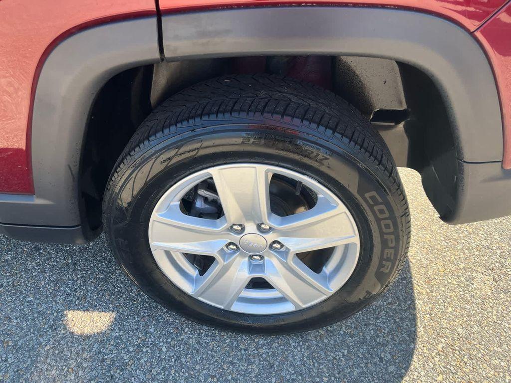 used 2022 Jeep Compass car, priced at $20,098