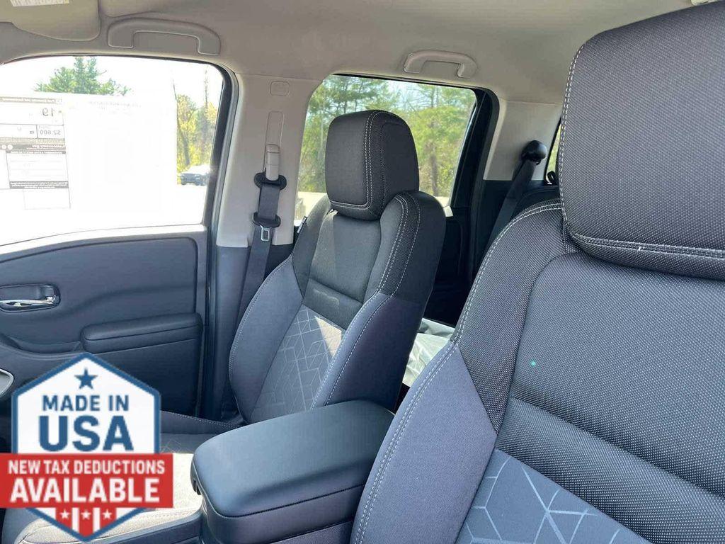new 2026 Nissan Frontier car, priced at $40,783