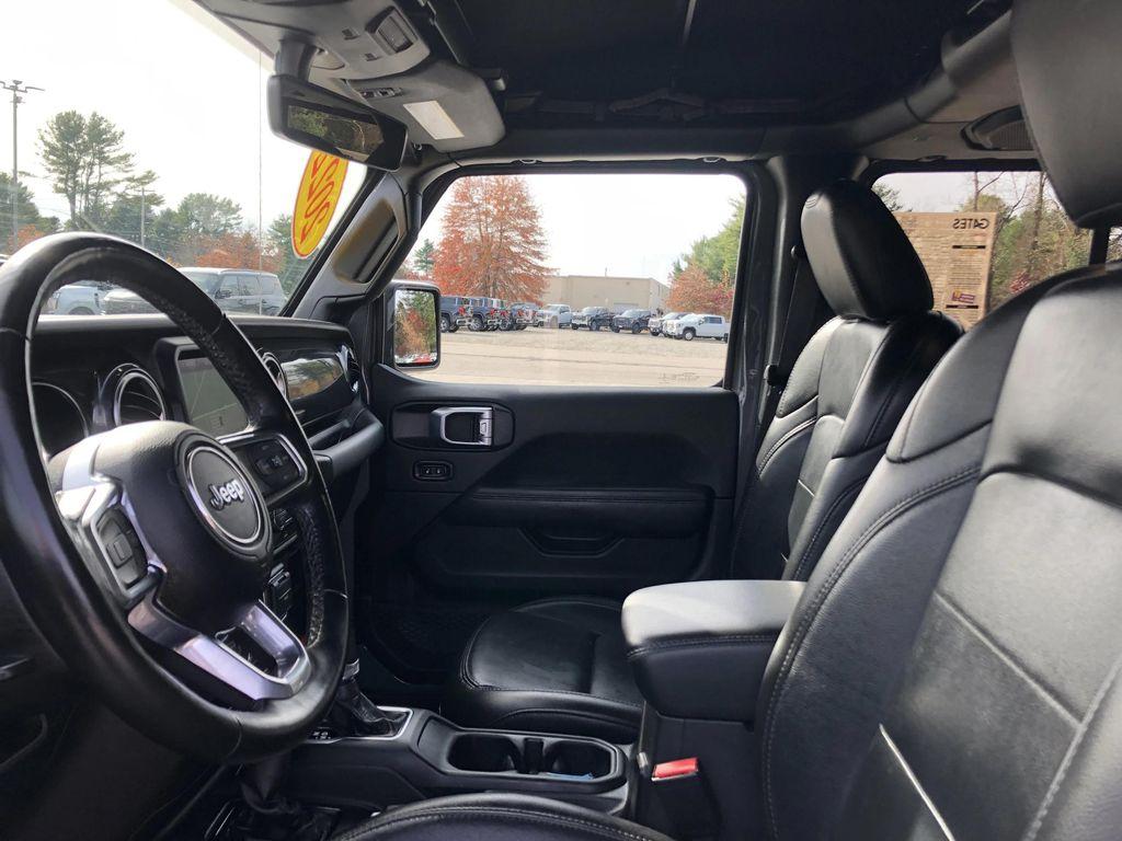 used 2022 Jeep Wrangler Unlimited car, priced at $27,999