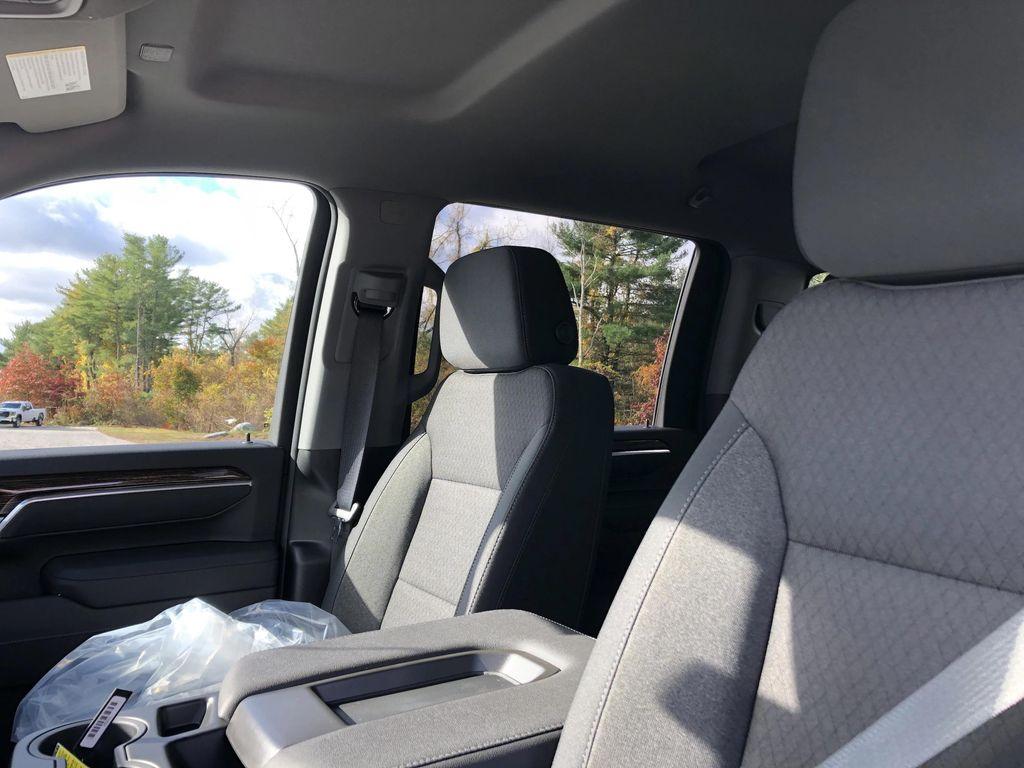 new 2026 GMC Sierra 2500 car, priced at $65,485