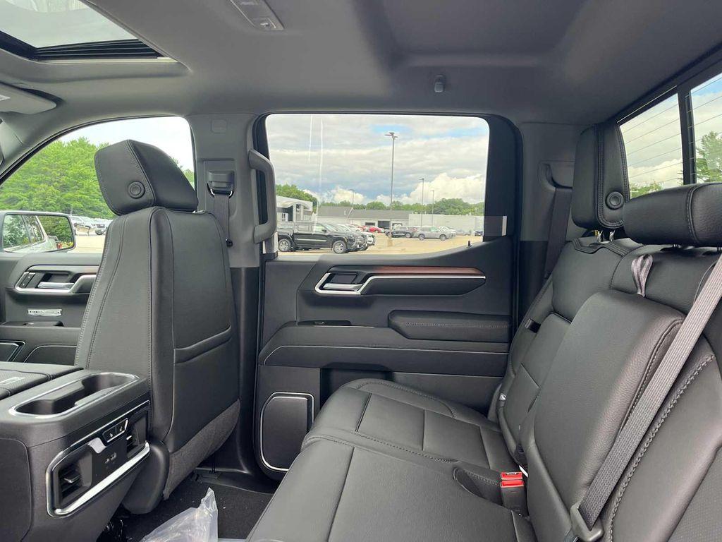 new 2026 GMC Sierra 1500 car, priced at $78,013