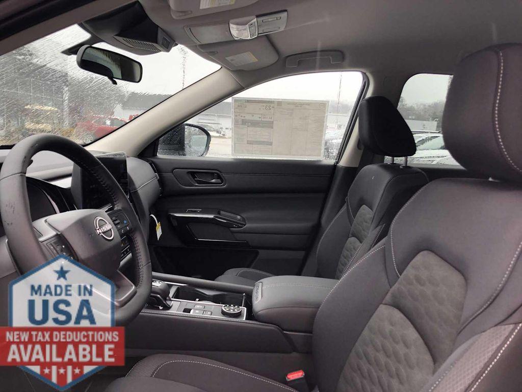 new 2026 Nissan Pathfinder car, priced at $40,608