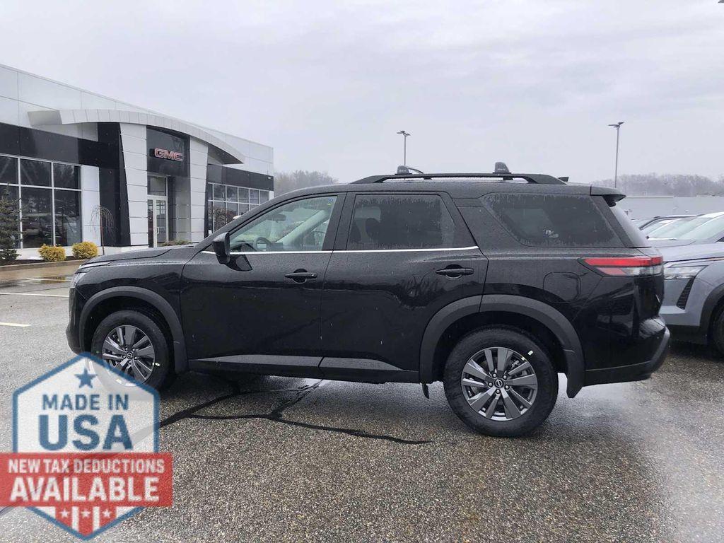 new 2026 Nissan Pathfinder car, priced at $40,608
