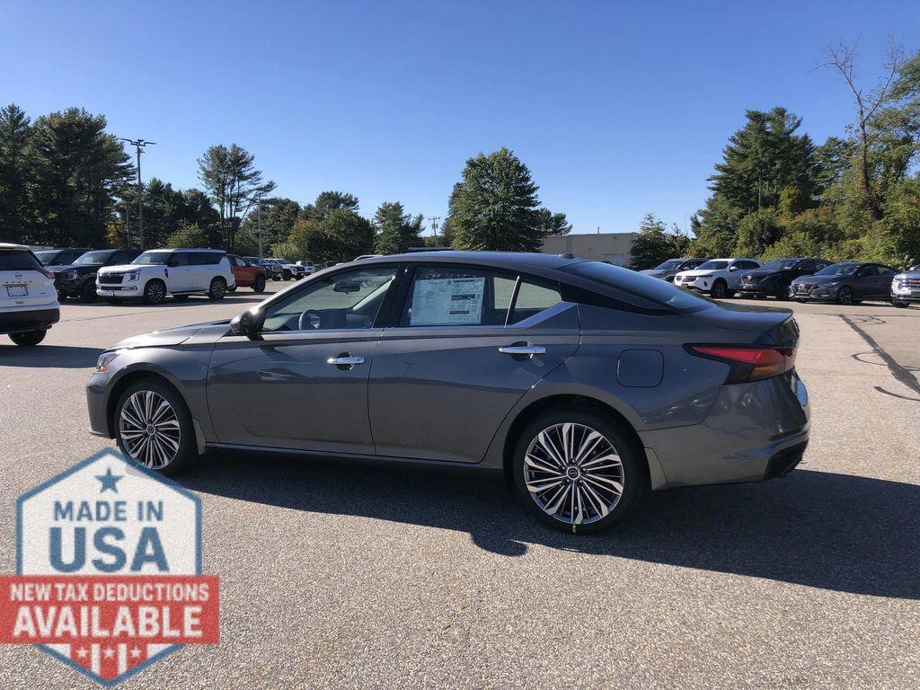 new 2025 Nissan Altima car, priced at $33,703
