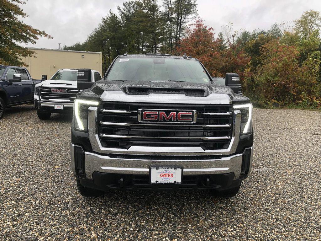 new 2026 GMC Sierra 2500 car, priced at $75,200