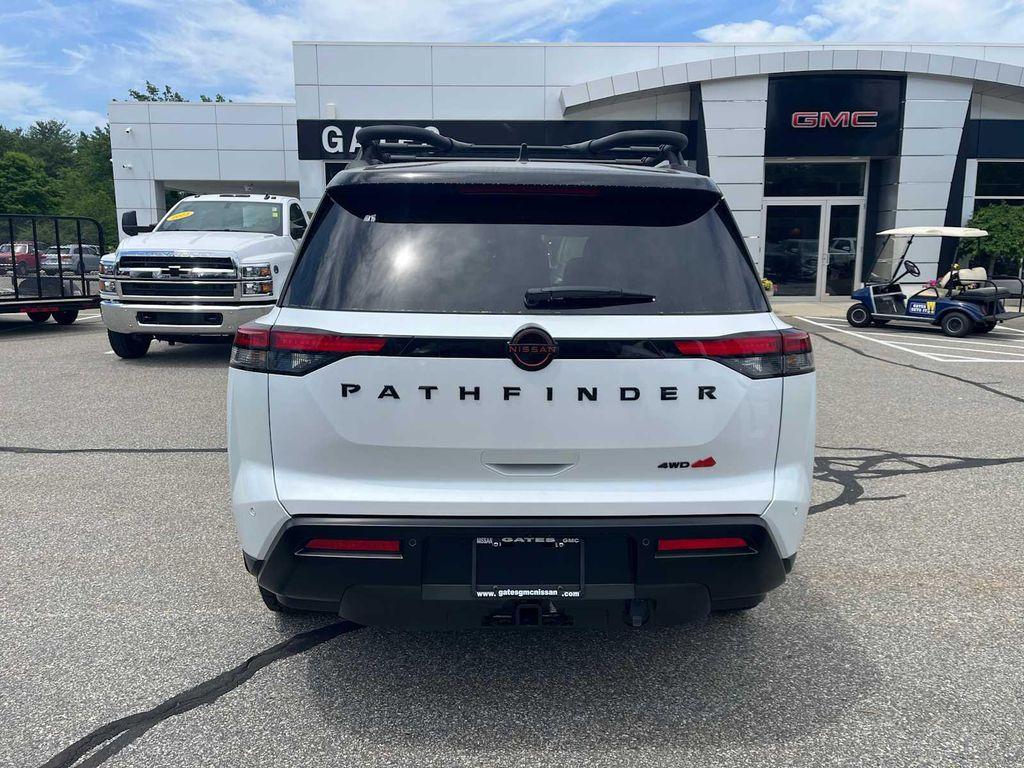new 2026 Nissan Pathfinder car, priced at $45,318