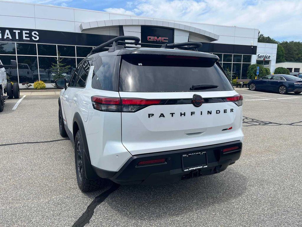 new 2026 Nissan Pathfinder car, priced at $45,318