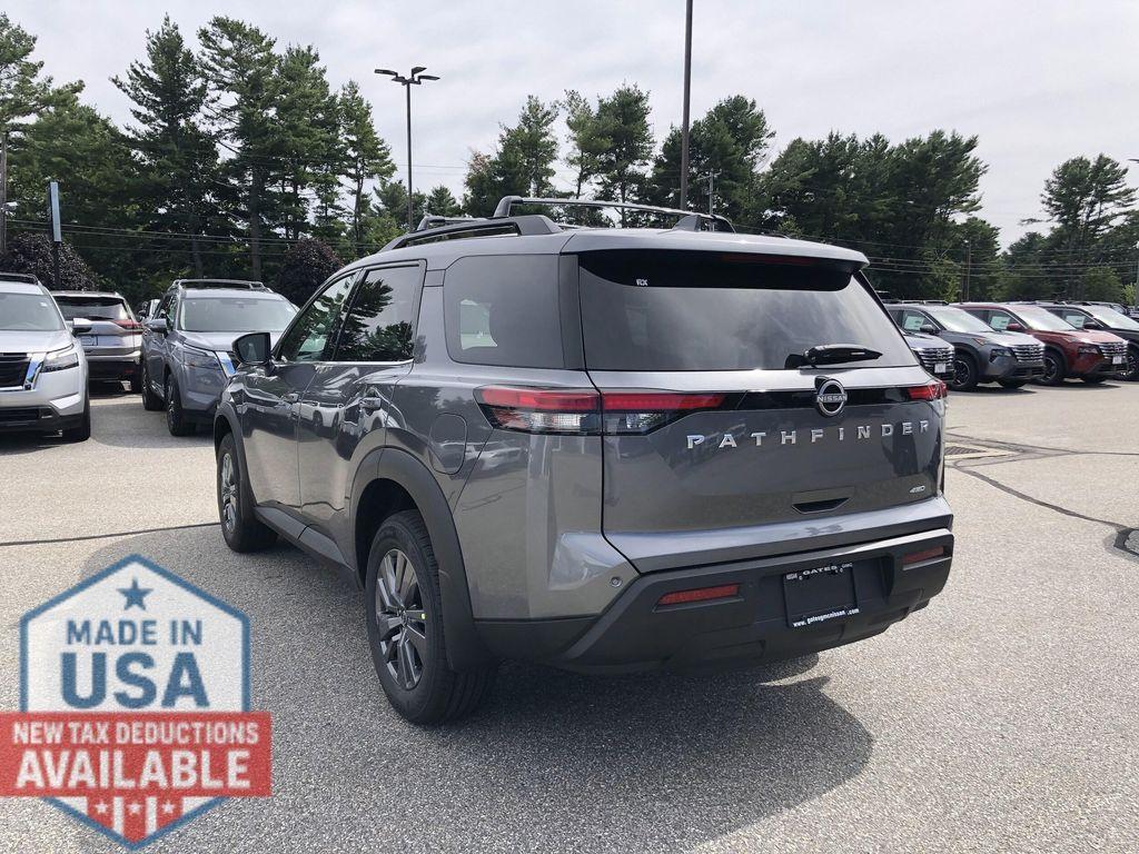new 2025 Nissan Pathfinder car, priced at $36,880