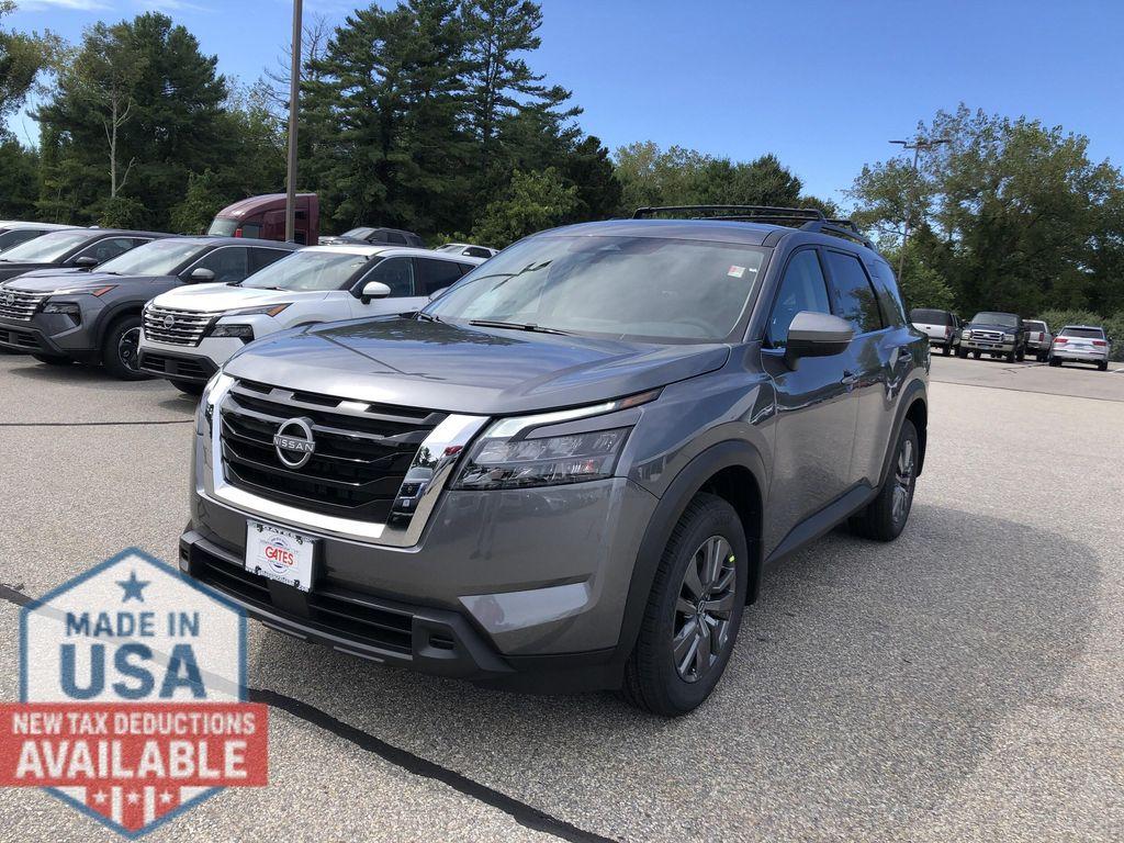 new 2025 Nissan Pathfinder car, priced at $36,880
