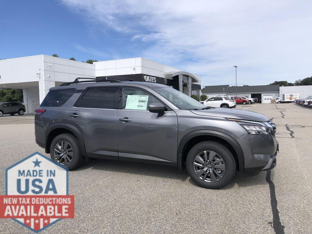 new 2025 Nissan Pathfinder car, priced at $36,880