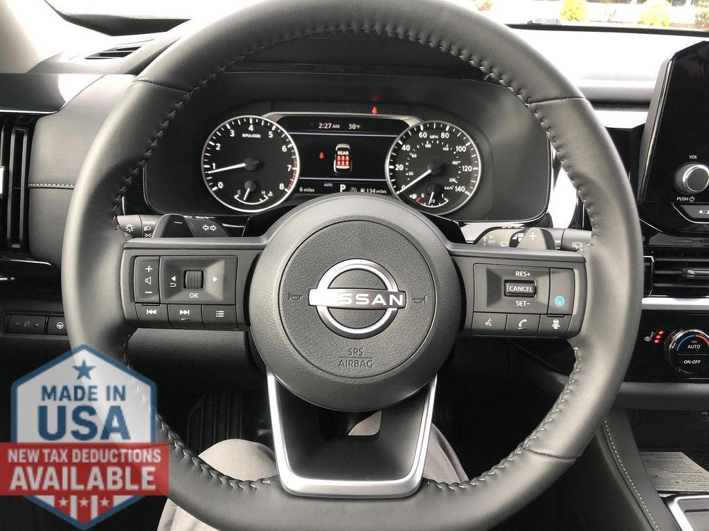 new 2025 Nissan Pathfinder car, priced at $39,375