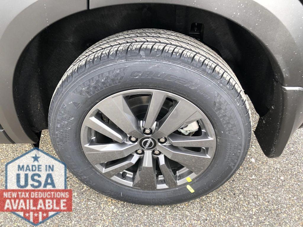 new 2025 Nissan Pathfinder car, priced at $39,375