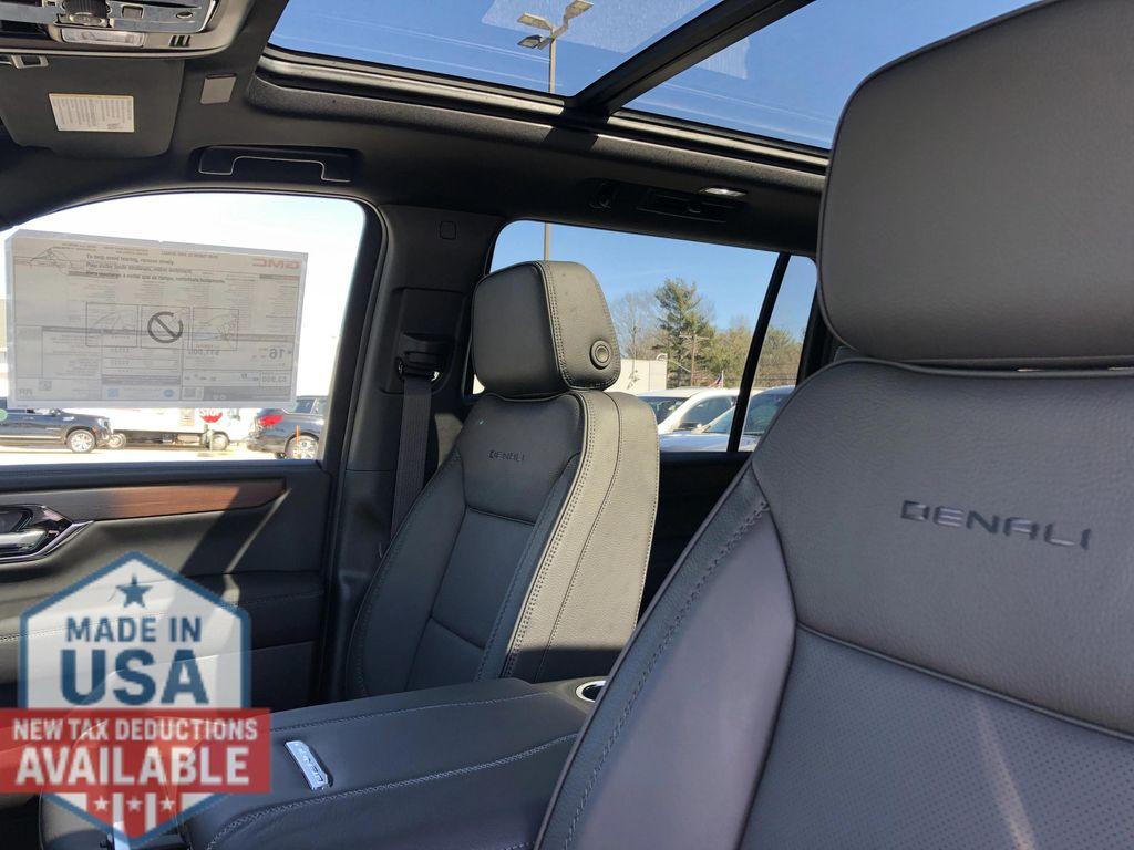 new 2026 GMC Yukon XL car, priced at $95,560