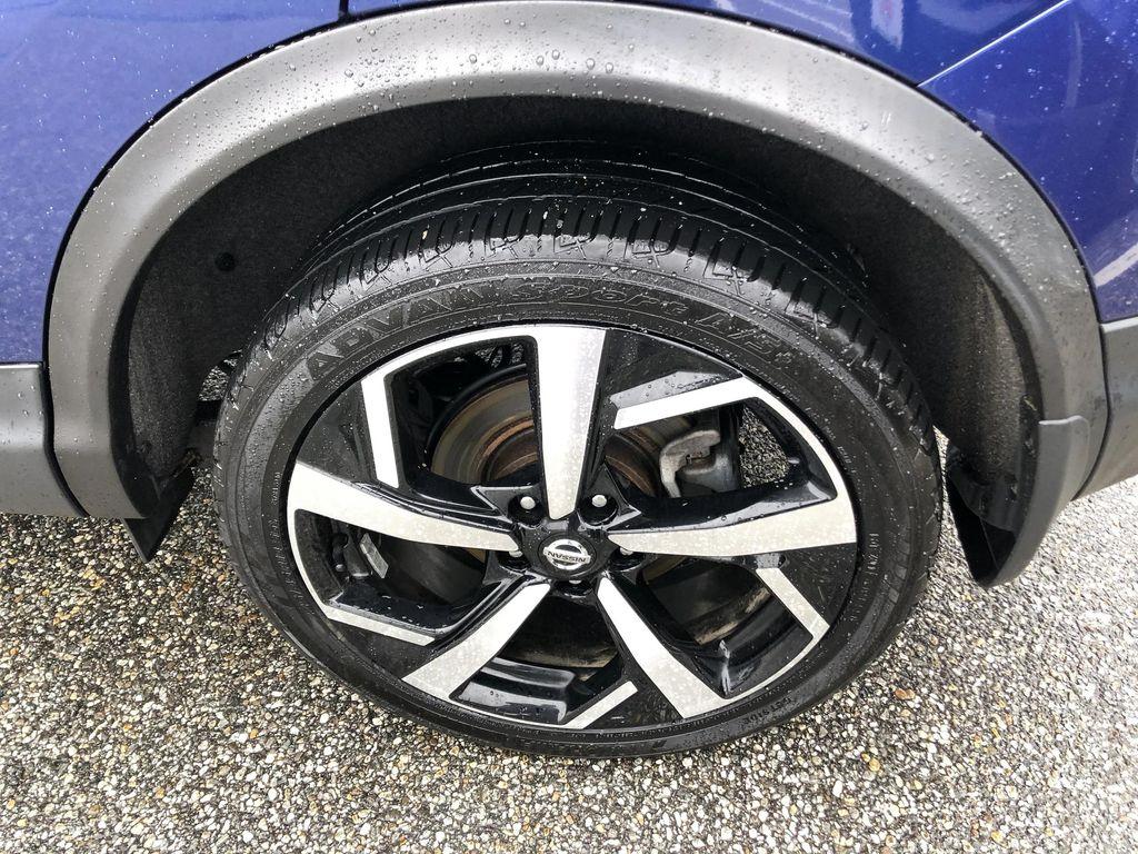 used 2020 Nissan Rogue Sport car, priced at $23,999
