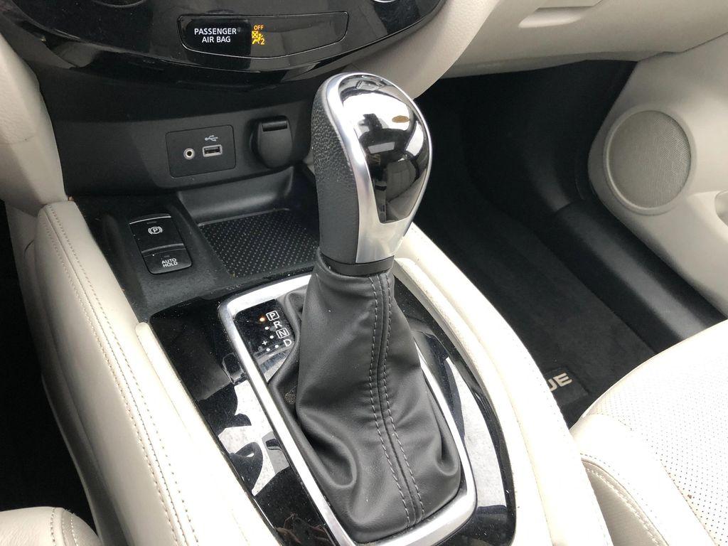 used 2020 Nissan Rogue Sport car, priced at $23,999