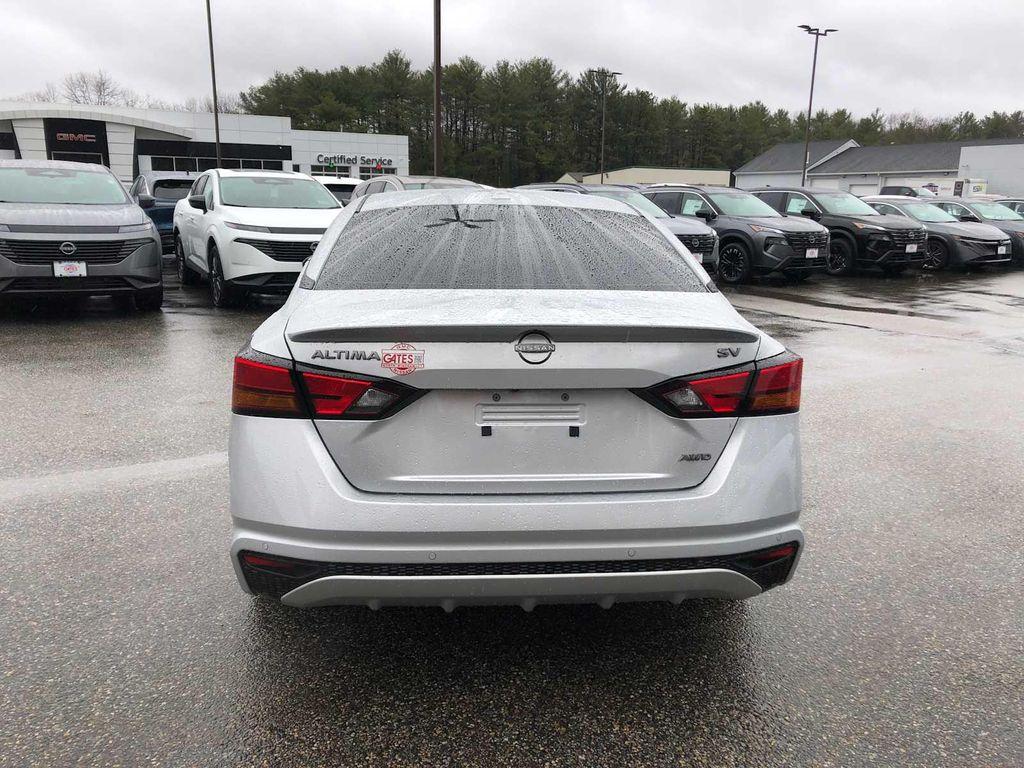 used 2024 Nissan Altima car, priced at $25,999