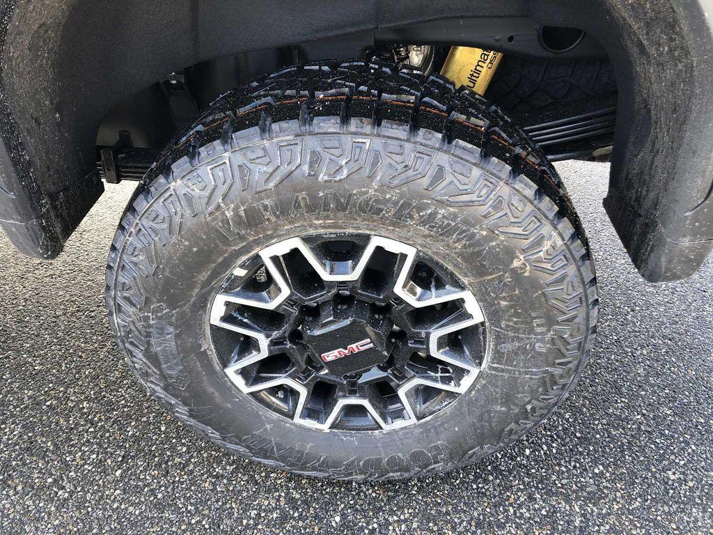 new 2026 GMC Sierra 2500 car, priced at $96,403