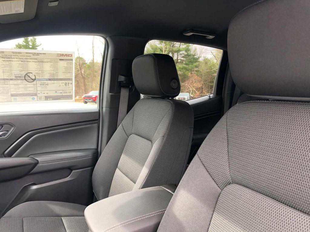 new 2026 GMC Canyon car, priced at $47,738