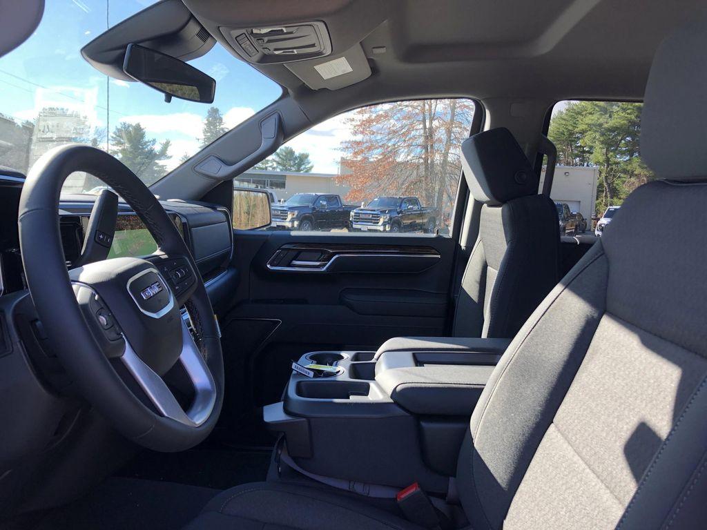 new 2026 GMC Sierra 1500 car, priced at $54,495