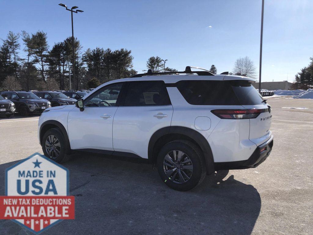 new 2026 Nissan Pathfinder car, priced at $42,960