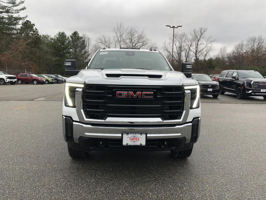 new 2026 GMC Sierra 3500 car, priced at $56,295