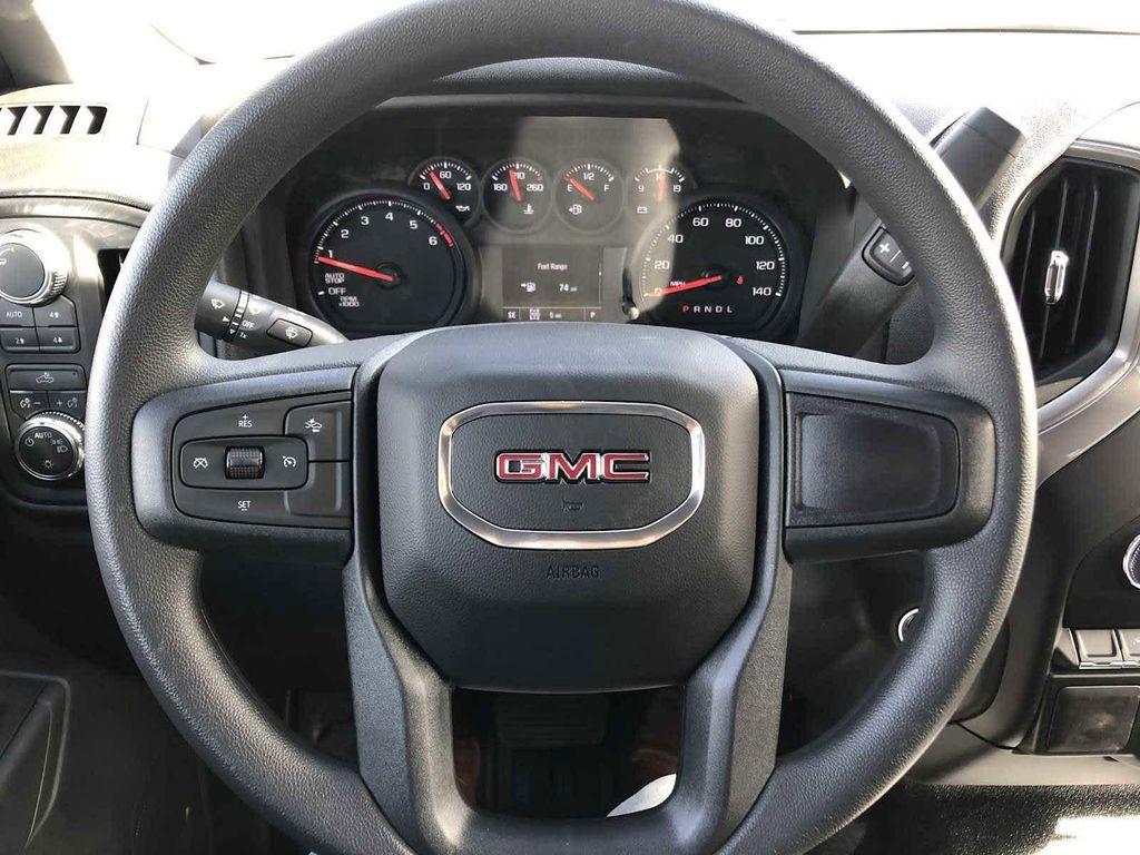 new 2026 GMC Sierra 1500 car, priced at $45,328