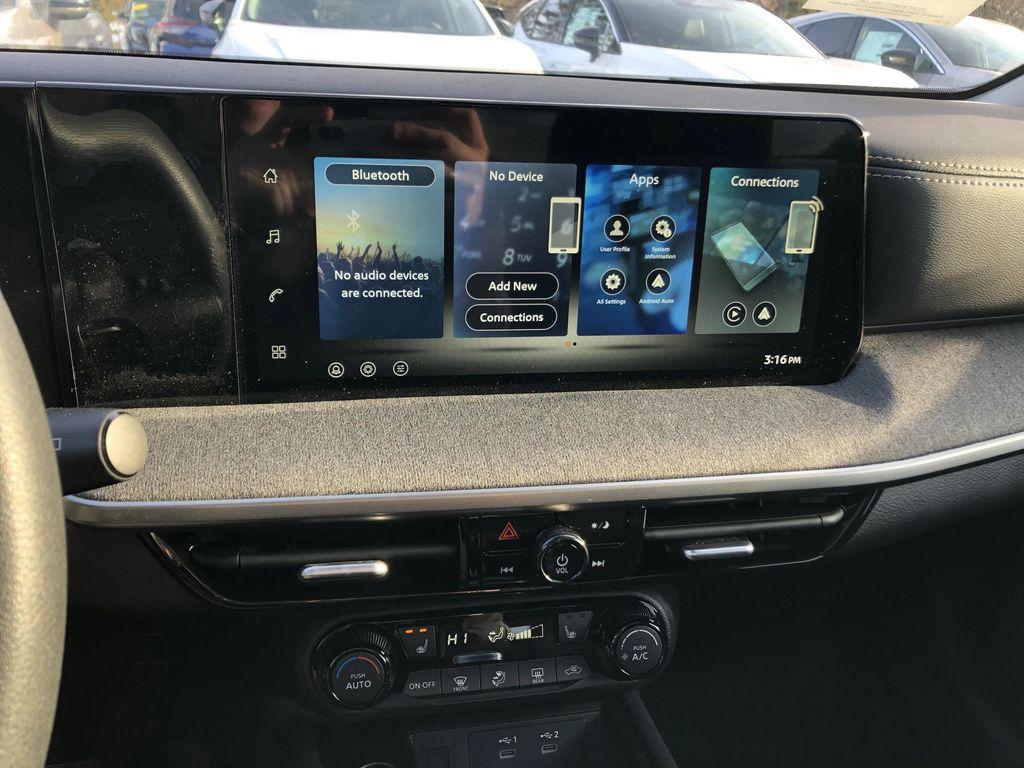 new 2026 Nissan Kicks car, priced at $28,485