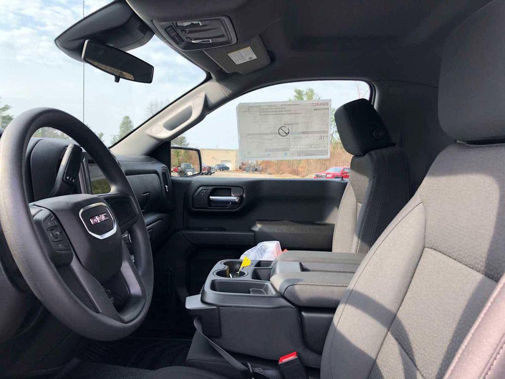 new 2026 GMC Sierra 1500 car, priced at $48,918