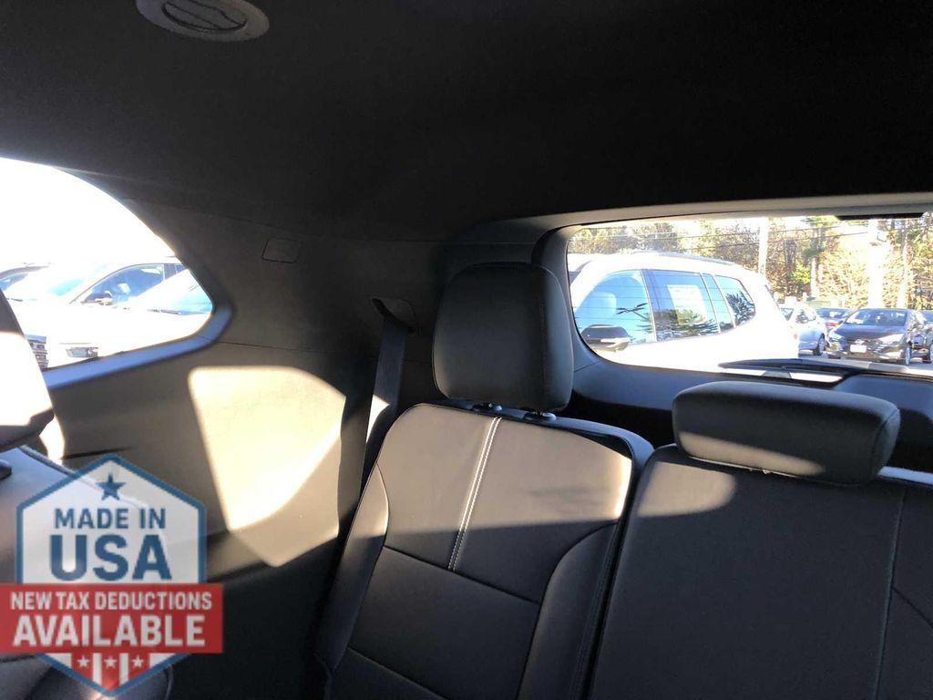 new 2026 GMC Acadia car, priced at $48,673