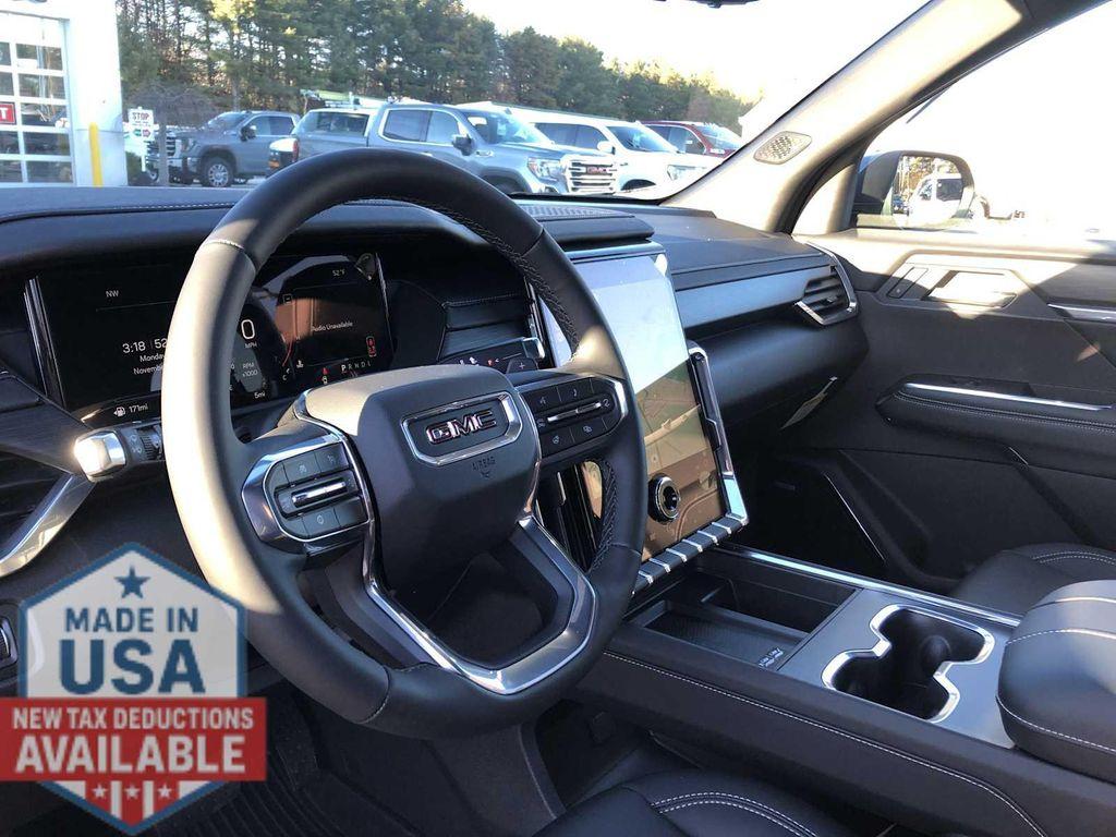 new 2026 GMC Acadia car, priced at $48,673