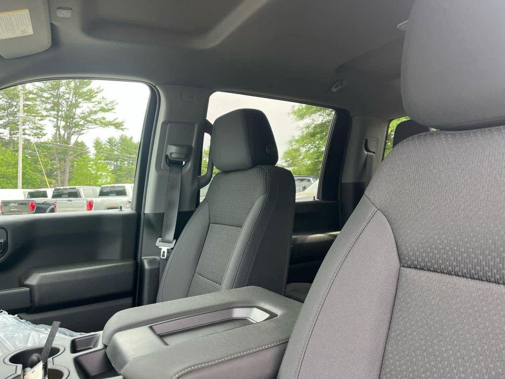 new 2026 GMC Sierra 3500 car, priced at $69,118