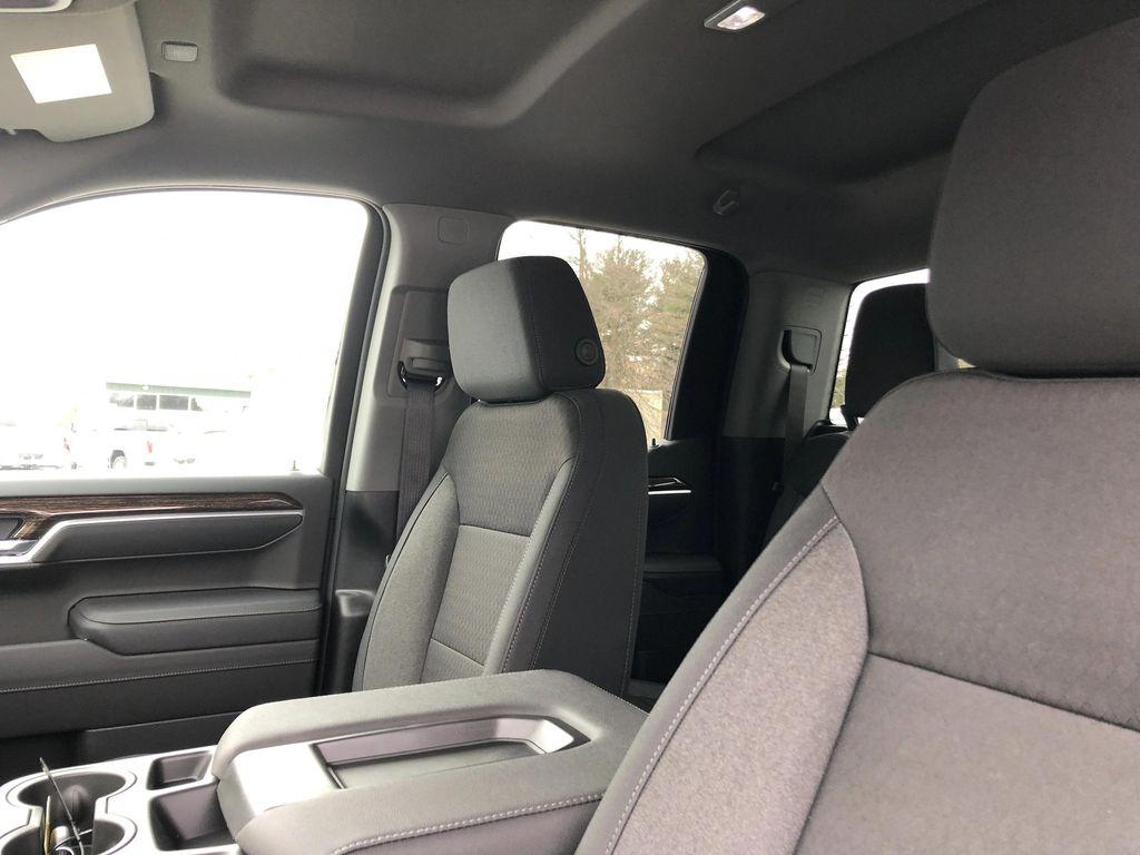 new 2026 GMC Sierra 1500 car, priced at $55,815