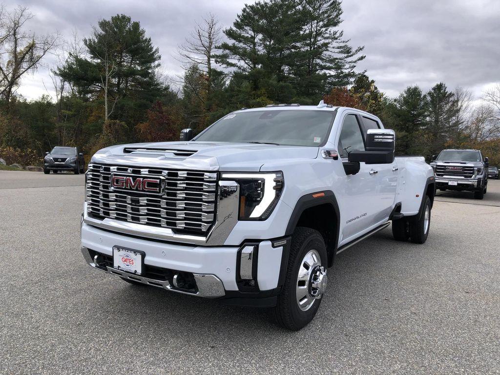new 2026 GMC Sierra 3500 car, priced at $94,705