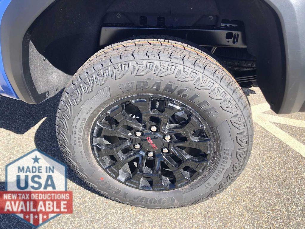 new 2026 GMC Canyon car, priced at $46,473