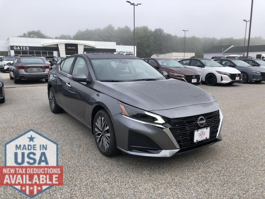 new 2025 Nissan Altima car, priced at $31,880