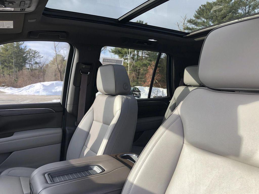 used 2023 GMC Yukon car, priced at $61,999