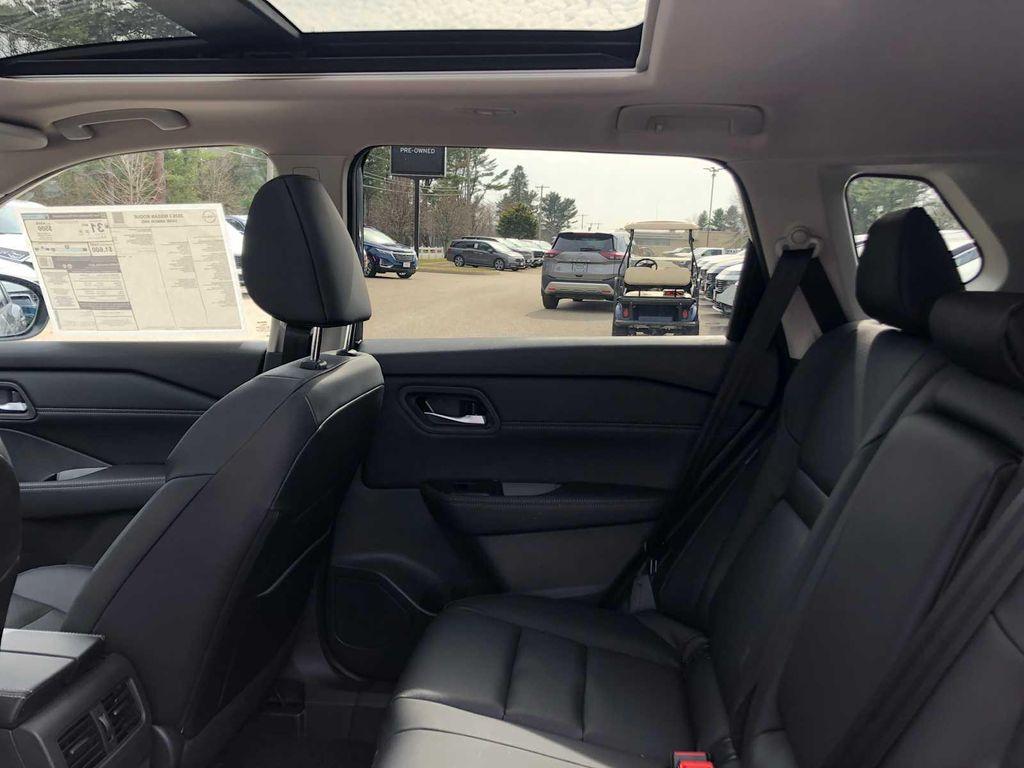 new 2026 Nissan Rogue car, priced at $33,925