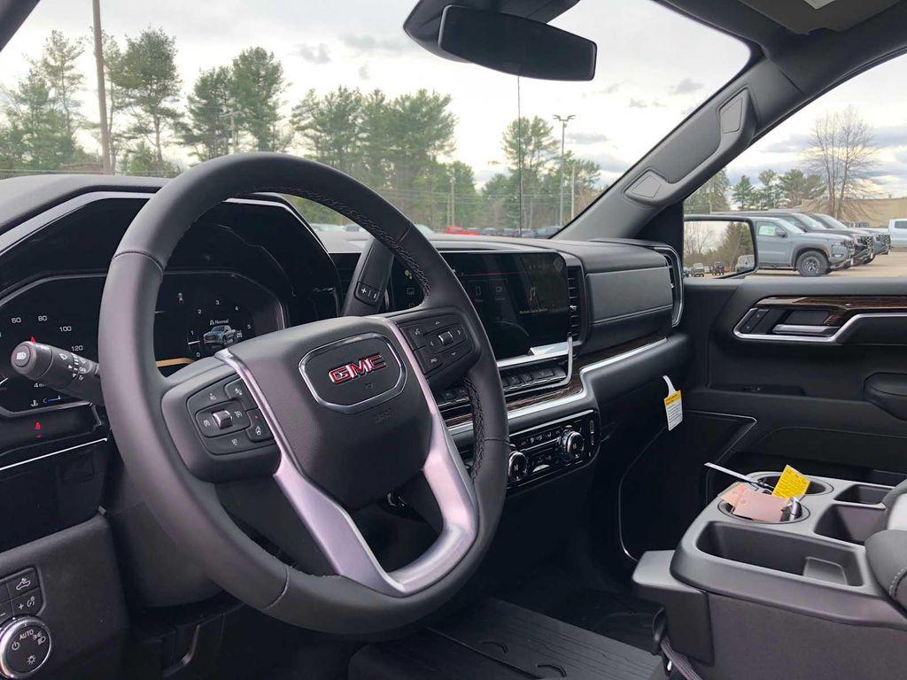 new 2026 GMC Sierra 1500 car, priced at $65,213